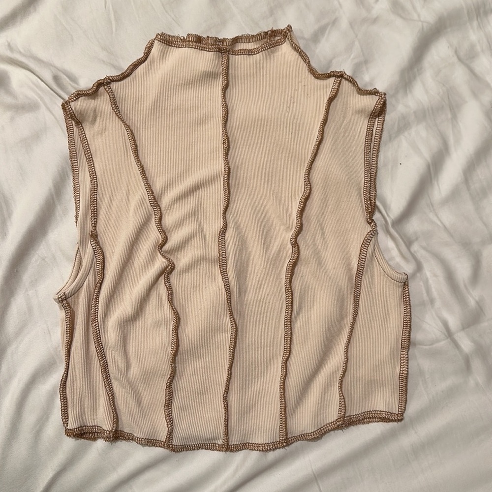 Cream & brown ribbed crop top